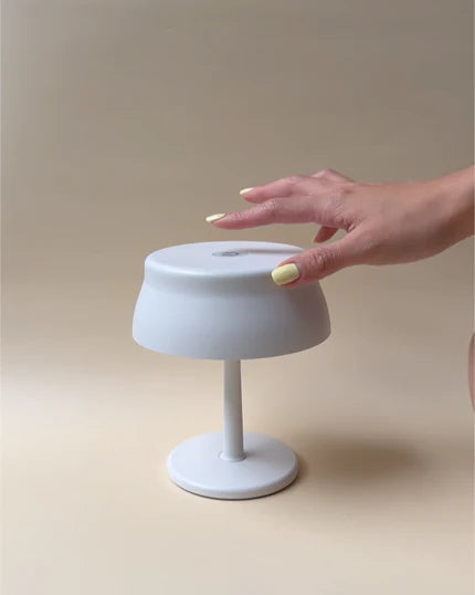 How to use the Baroque Touch Lamp