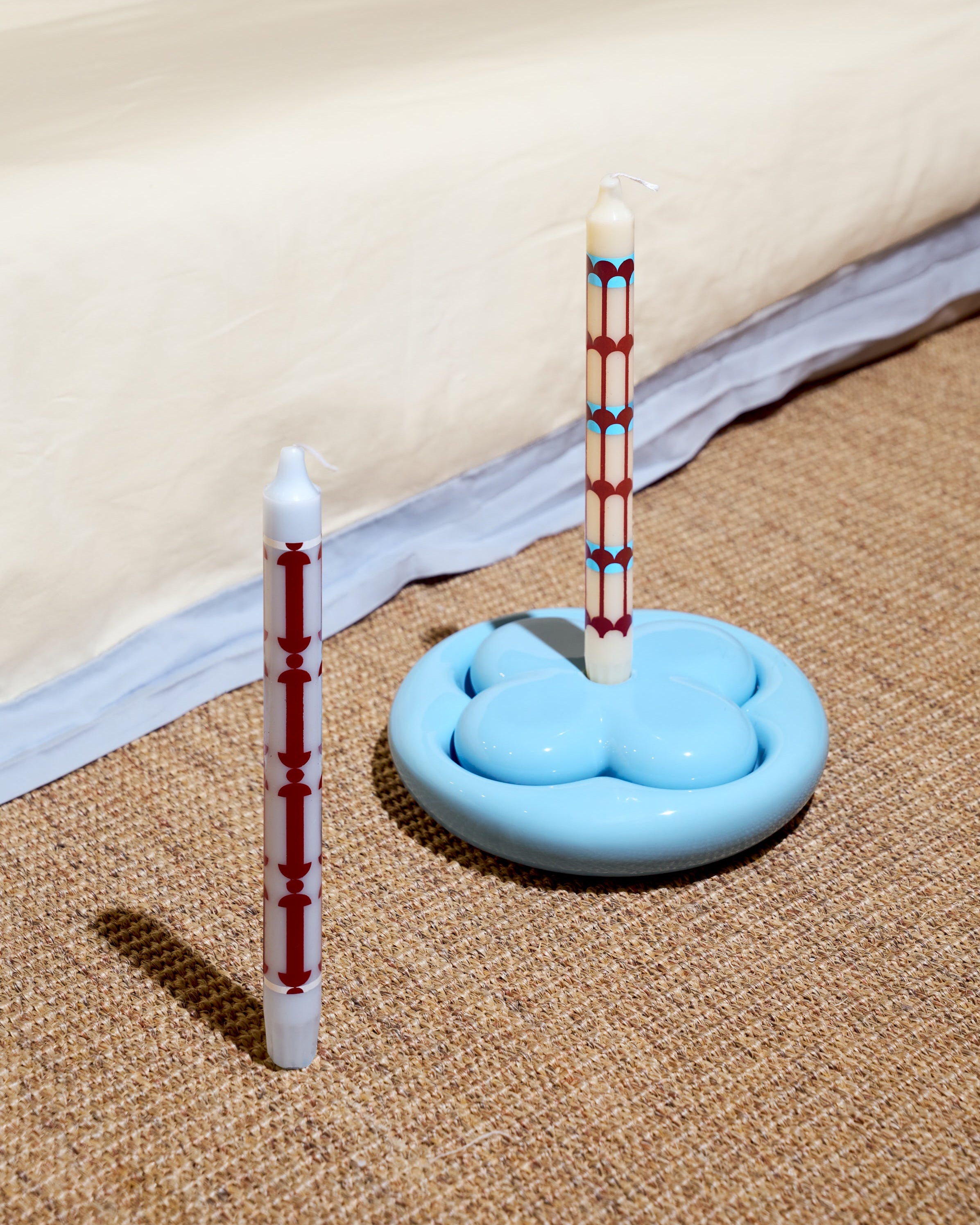 Arcade candlesticks with pattern