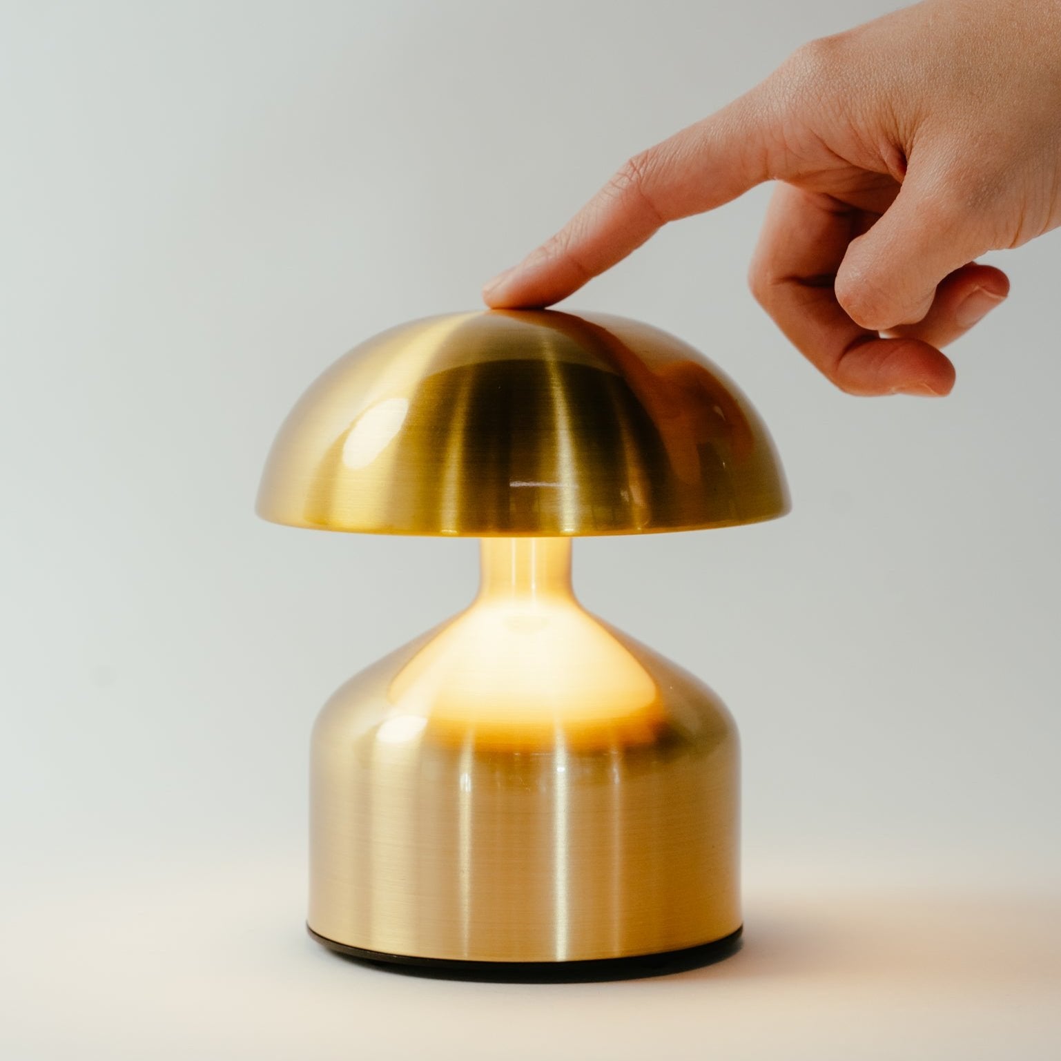 Maison Glow Touch Lamp