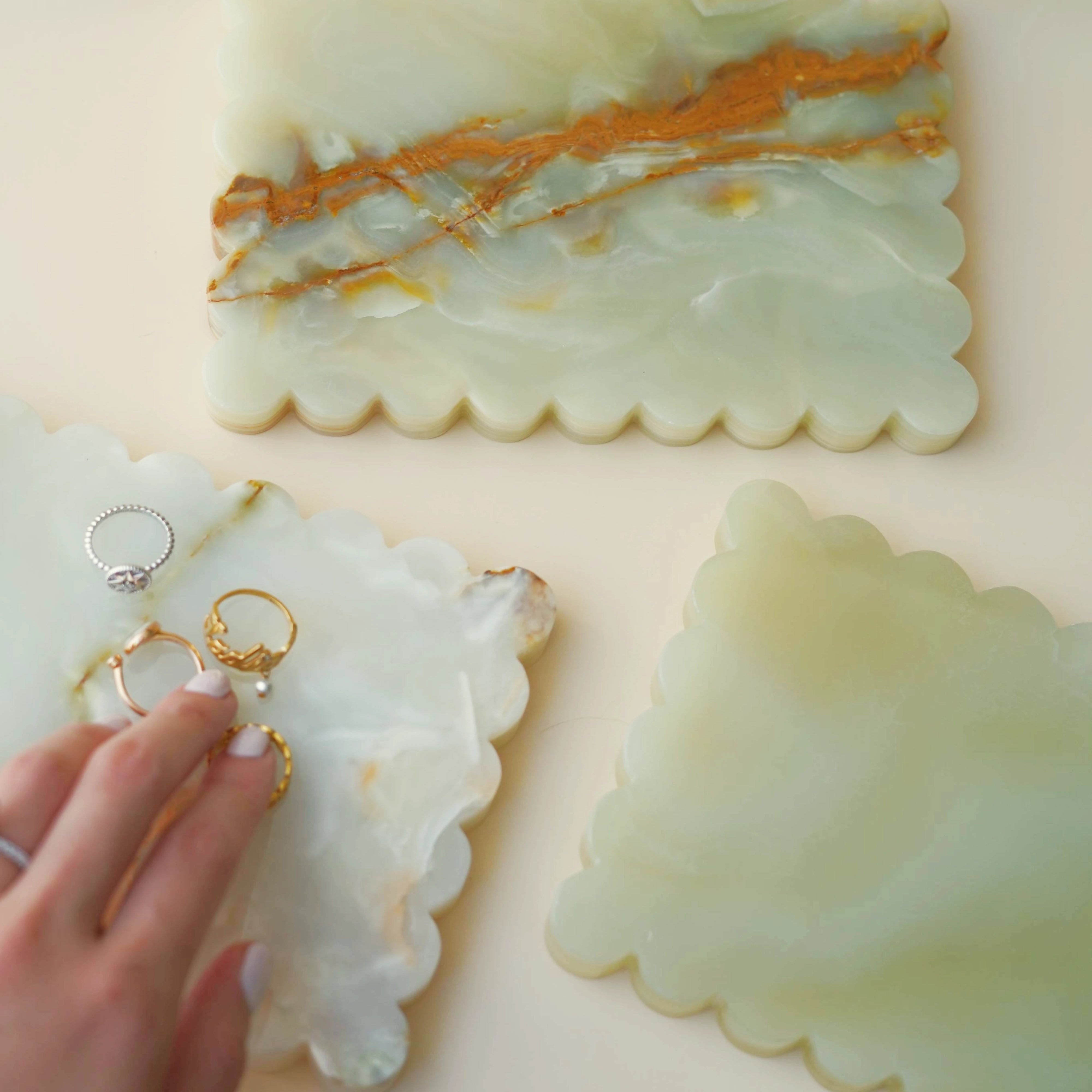 Green Onyx Scallop Marble Tray