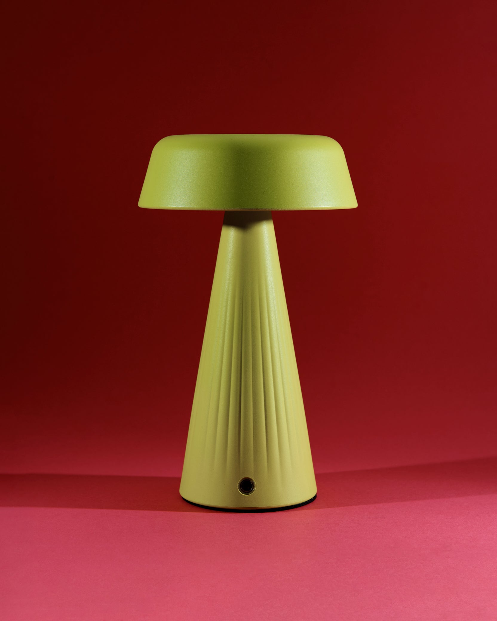 Vesper Cordless Lamp in Green Apple