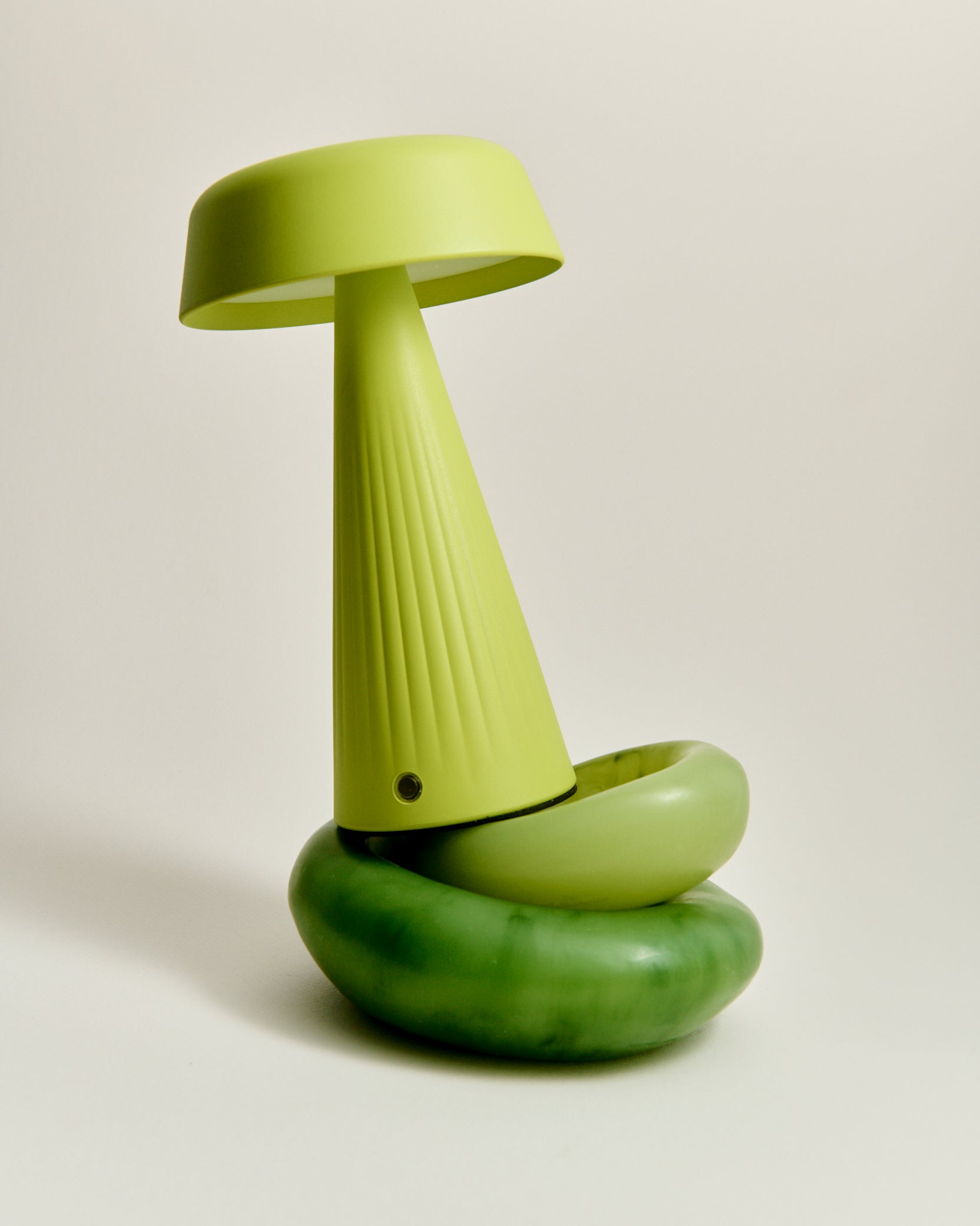 Vesper Touch Lamp Green Apple